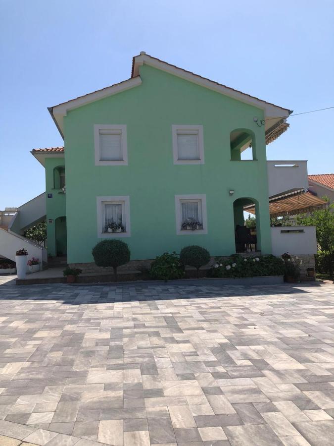 Lucija Apartments Vrh  Екстериор снимка